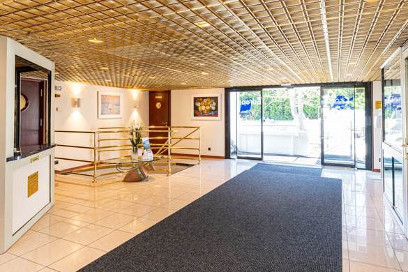 CroisiEurope MS Monet Reception 2 ©Corinne Cotard.jpg